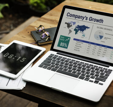 Google Ads vs SEO in Thrissur: Which Is Better for Your Business in 2026?