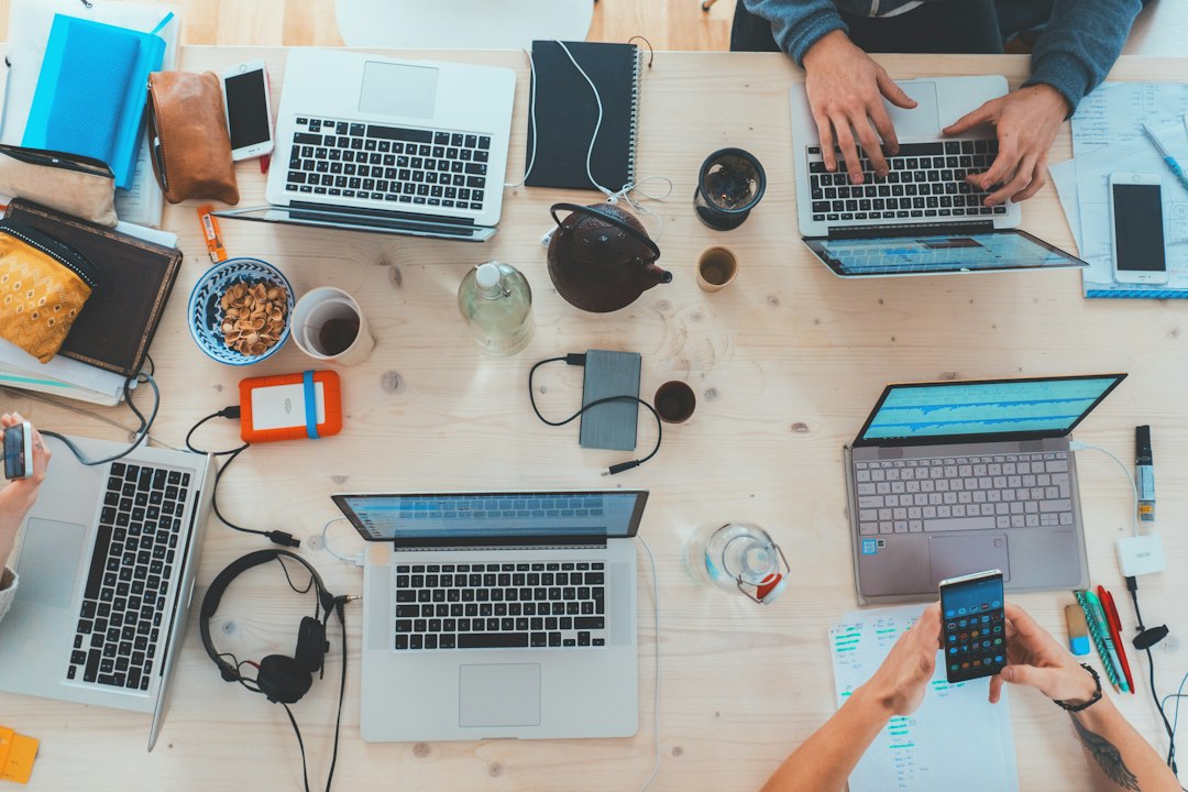 Digital marketing agency team for agency versus freelancer comparison in Thrissur